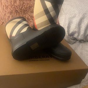 Burberry rain boots